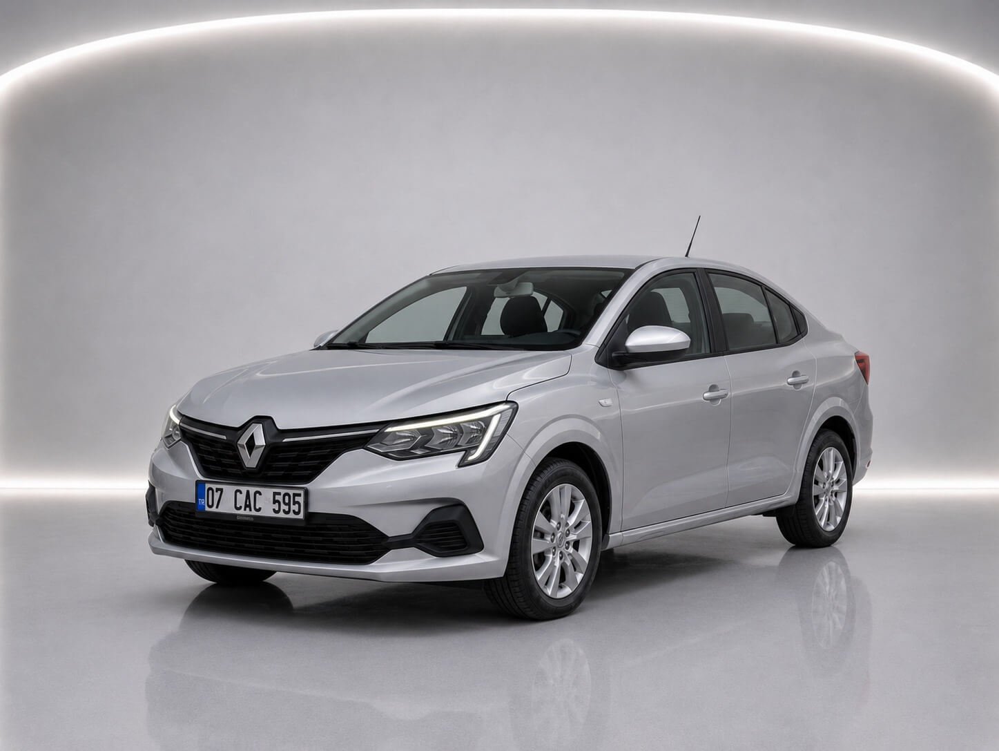 2023 model silver Renault Taliant car with Antalya Belek license plate in studio setup